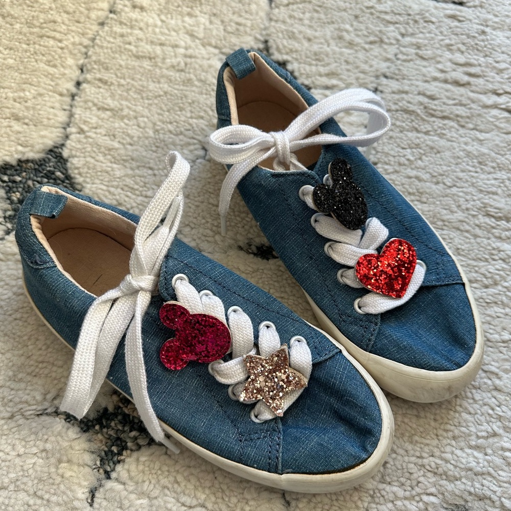 GAP Disney kids sneakers with SPARKLY Minnie ears, stars, and a heart